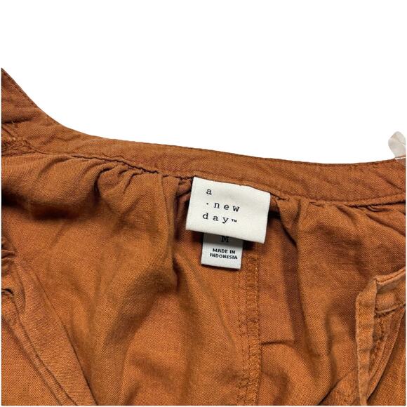 A New Day Blouse Women's Medium Orange V-Neck Tie Front Textured Shirt Top (287) - Picture 3 of 9